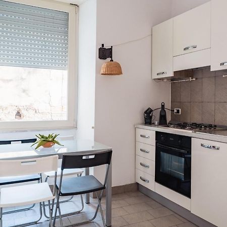 Appartamento In Pieno Centro Storico Con Terrazzo “O'Vicariello” เนเปิลส์ ภายนอก รูปภาพ