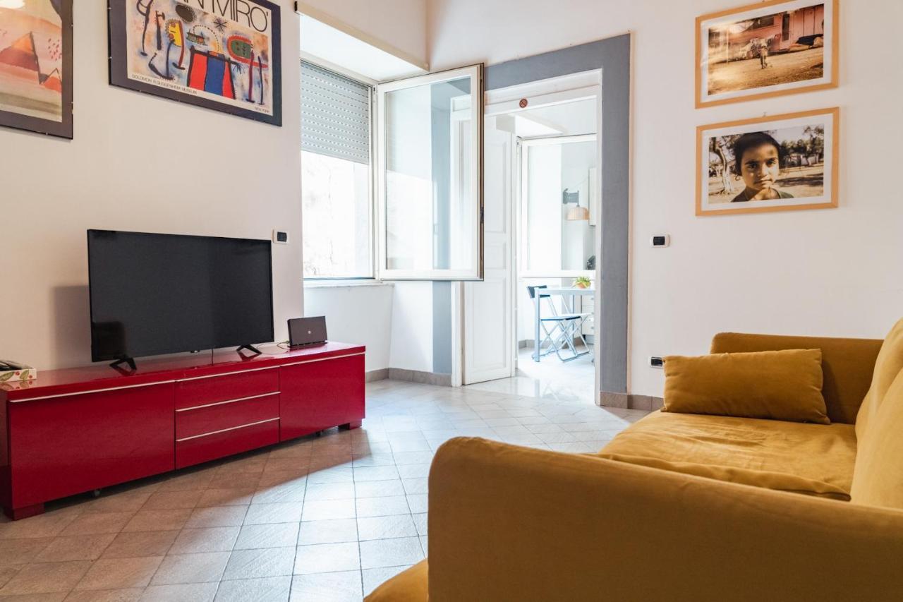 Appartamento In Pieno Centro Storico Con Terrazzo “O'Vicariello” เนเปิลส์ ภายนอก รูปภาพ