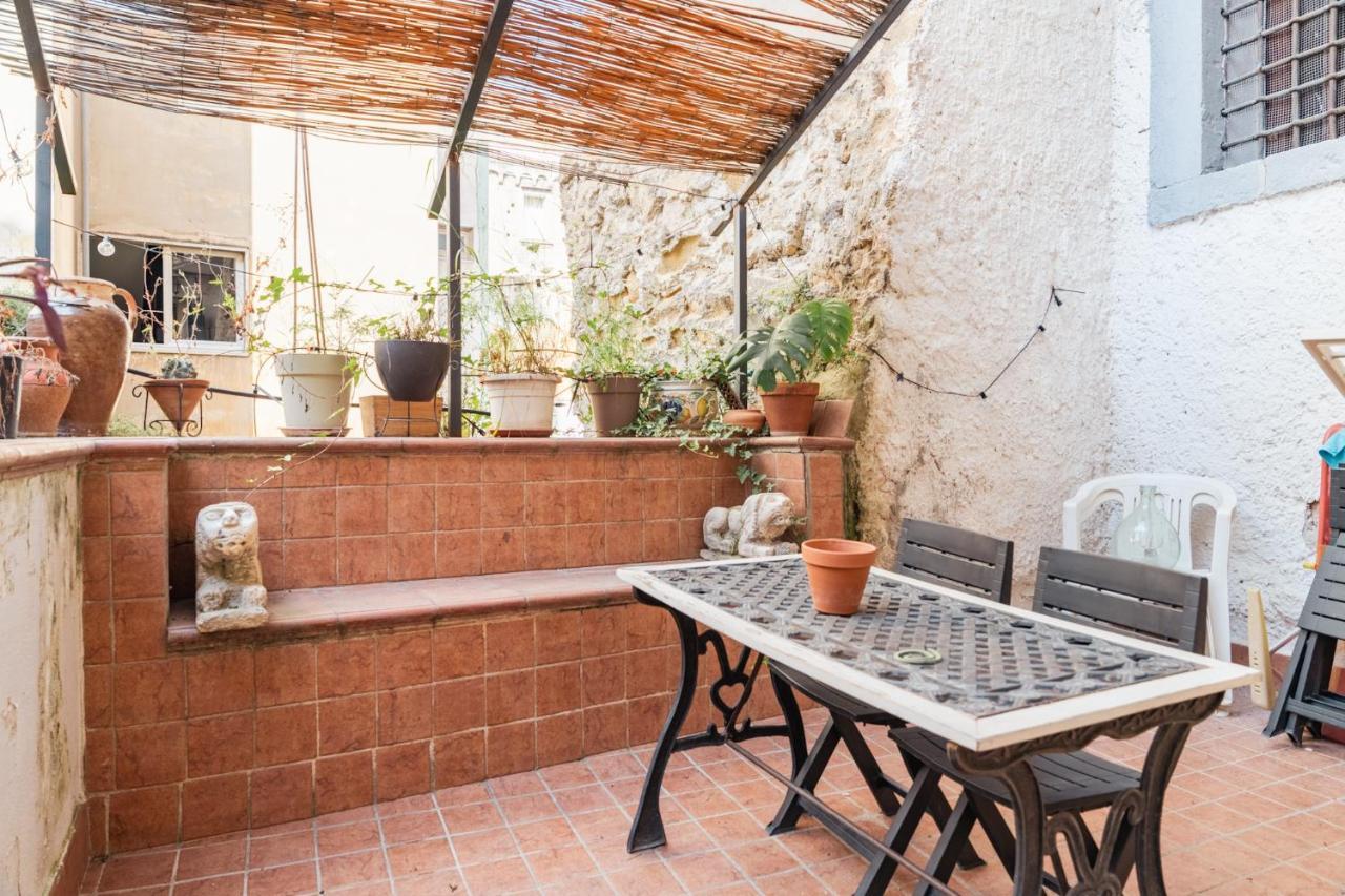 Appartamento In Pieno Centro Storico Con Terrazzo “O'Vicariello” เนเปิลส์ ภายนอก รูปภาพ