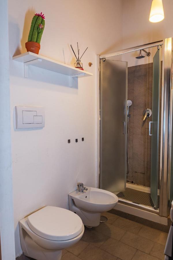 Appartamento In Pieno Centro Storico Con Terrazzo “O'Vicariello” เนเปิลส์ ภายนอก รูปภาพ