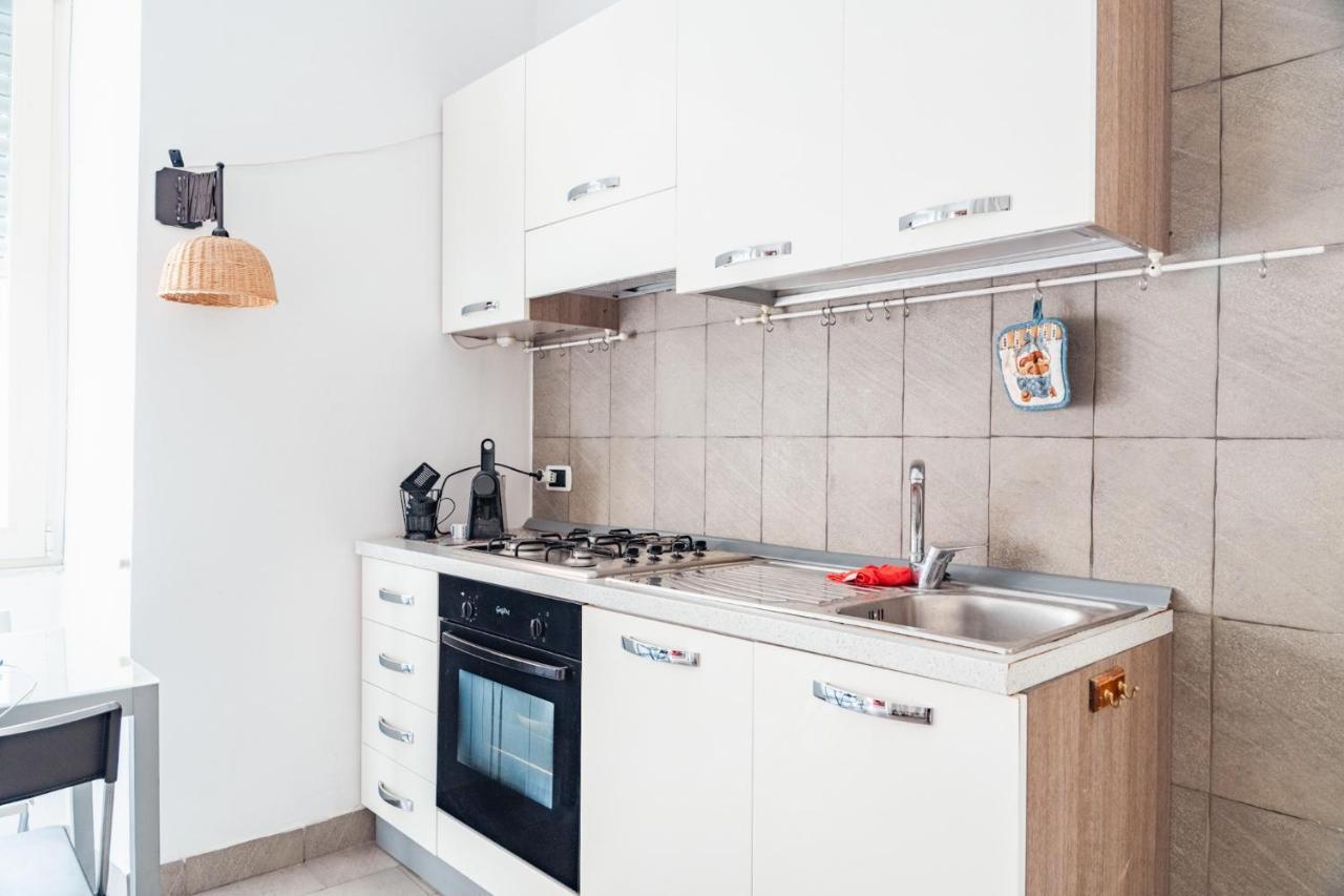 Appartamento In Pieno Centro Storico Con Terrazzo “O'Vicariello” เนเปิลส์ ภายนอก รูปภาพ