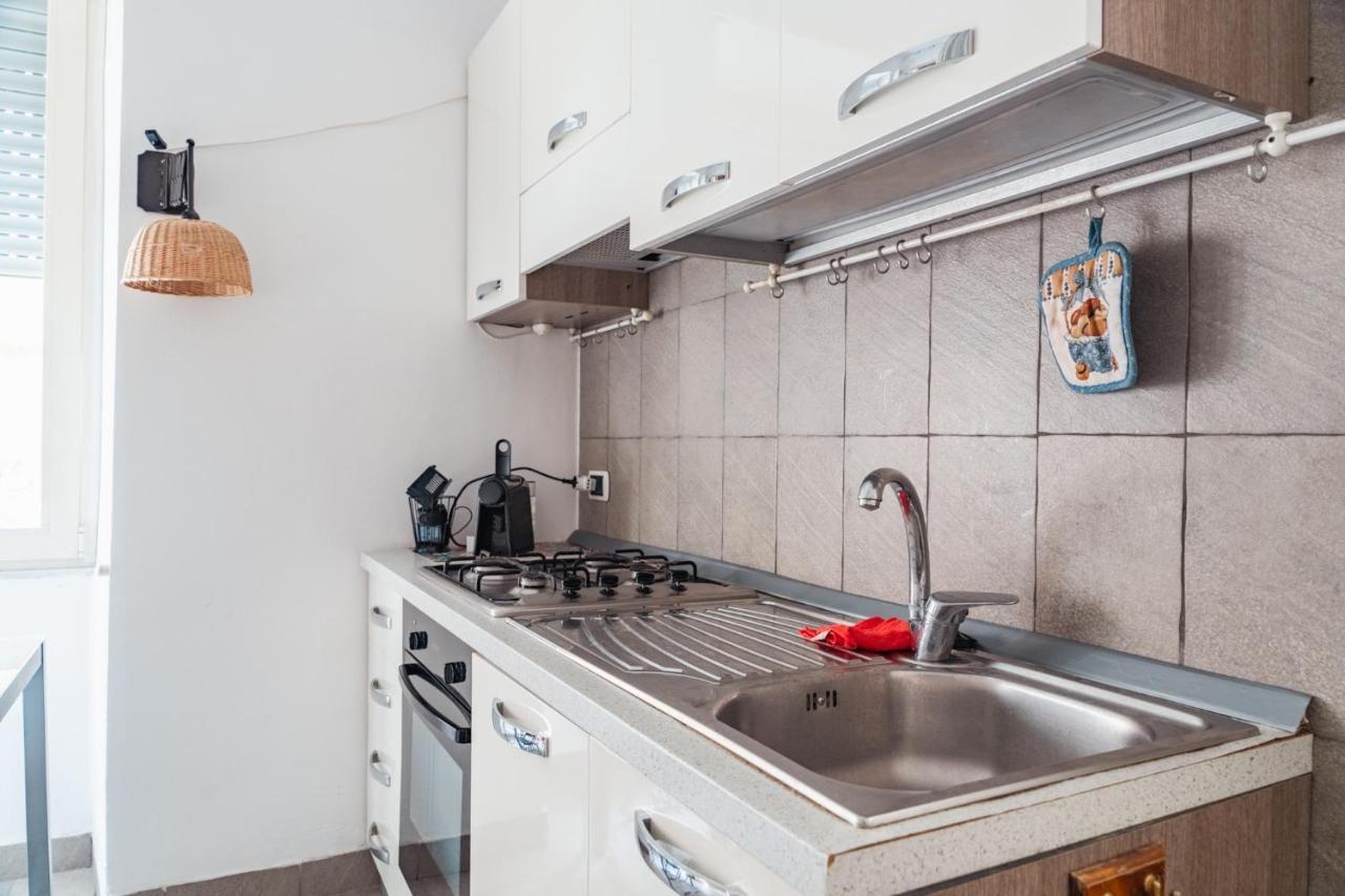 Appartamento In Pieno Centro Storico Con Terrazzo “O'Vicariello” เนเปิลส์ ภายนอก รูปภาพ